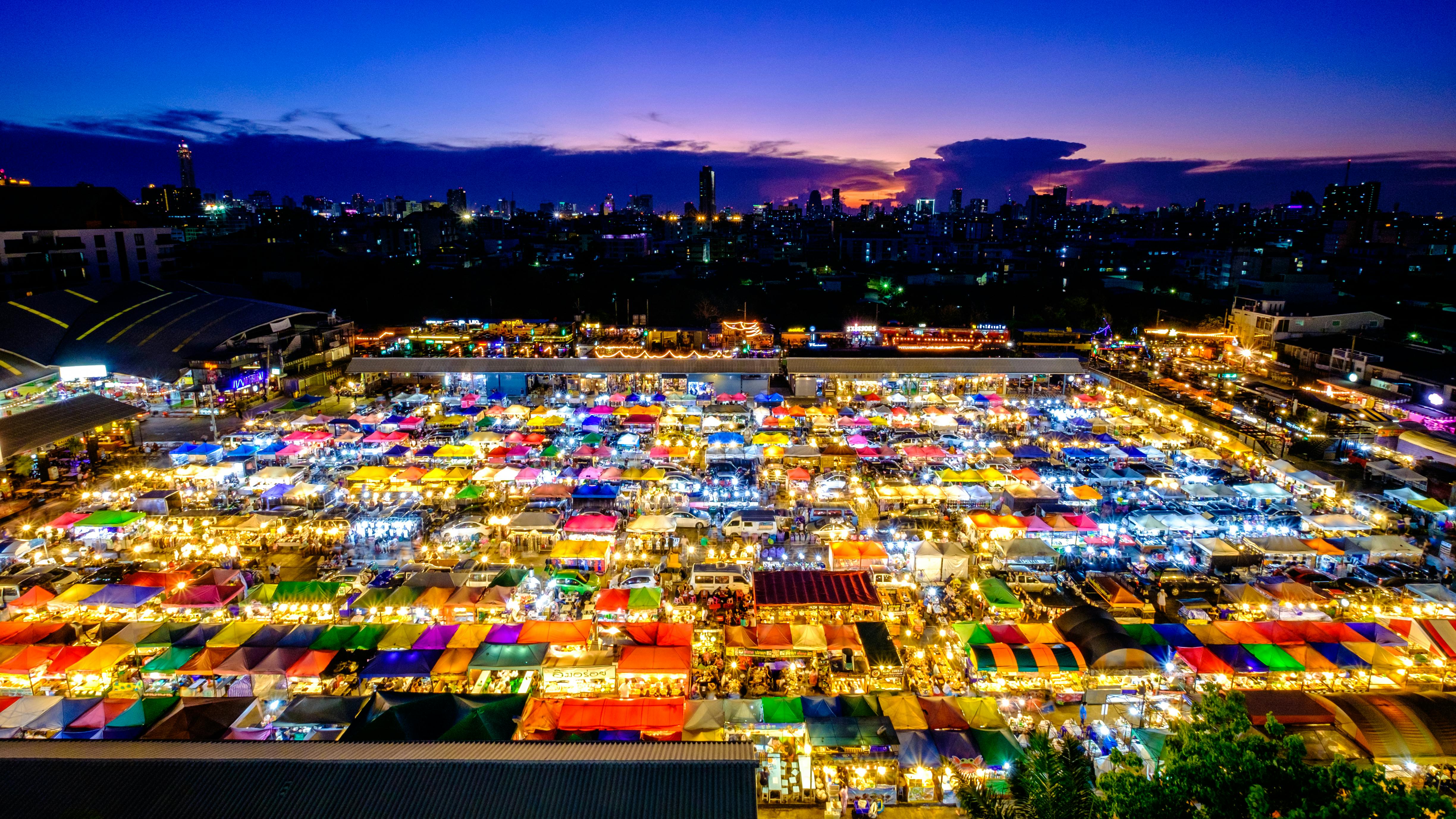 talad neon light market